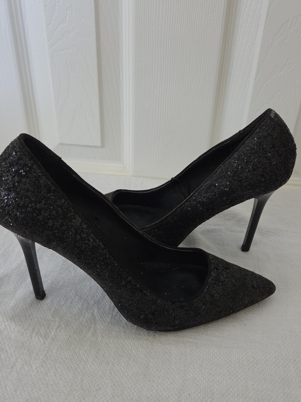 Forever 21 Black Glitter Pointed-Toe Stiletto Heels